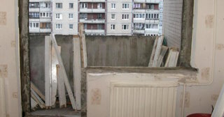 Демонтаж подоконного блока в Симферополе – услуги по доступным ценам от 1563 рублей