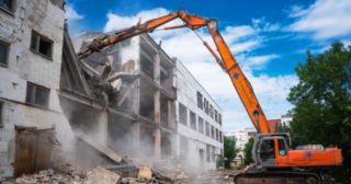 Промышленный демонтаж зданий Симферополь, цена от 2970 руб.